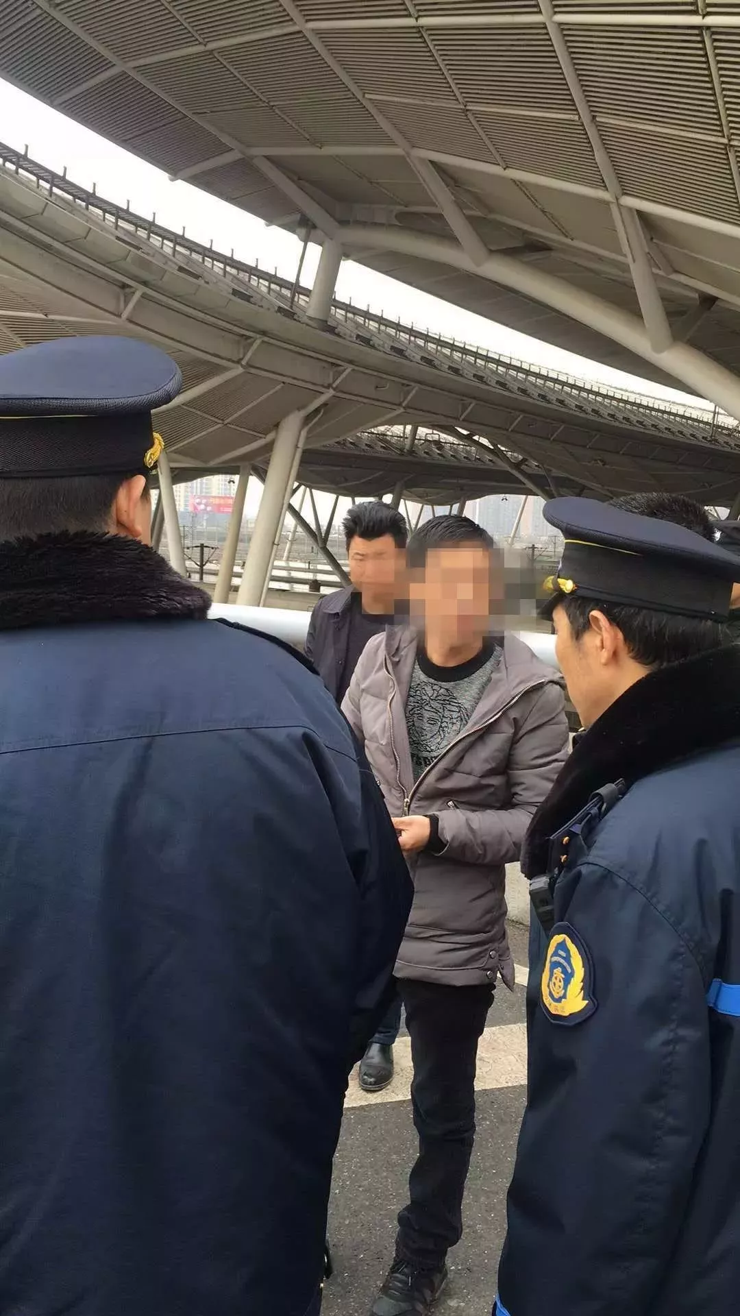 最新谁有公积金套现人的电话方法分析(最方便真实的上海公积金套现会被发现吗方法)